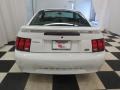 2004 Oxford White Ford Mustang V6 Coupe  photo #28