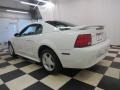 2004 Oxford White Ford Mustang V6 Coupe  photo #29
