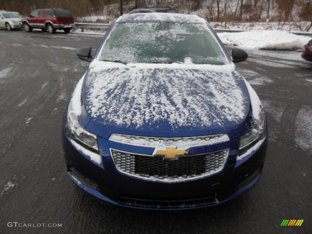 2013 Cruze LS - Blue Topaz Metallic / Jet Black/Medium Titanium photo #3