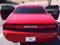 Redline 3 Coat Pearl - Challenger SXT Photo No. 9