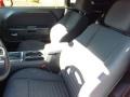 Redline 3 Coat Pearl - Challenger SXT Photo No. 12