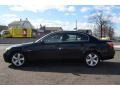 Jet Black - 5 Series 530xi Sedan Photo No. 4