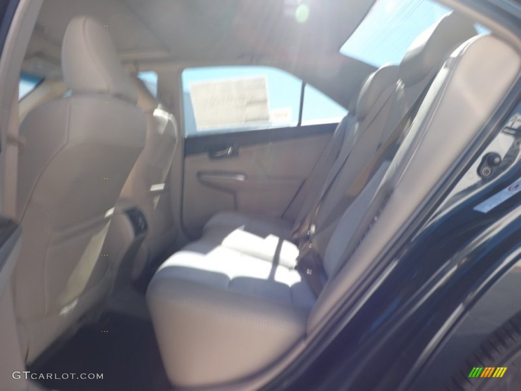 2013 Camry Hybrid XLE - Cosmic Gray Metallic / Ivory photo #18