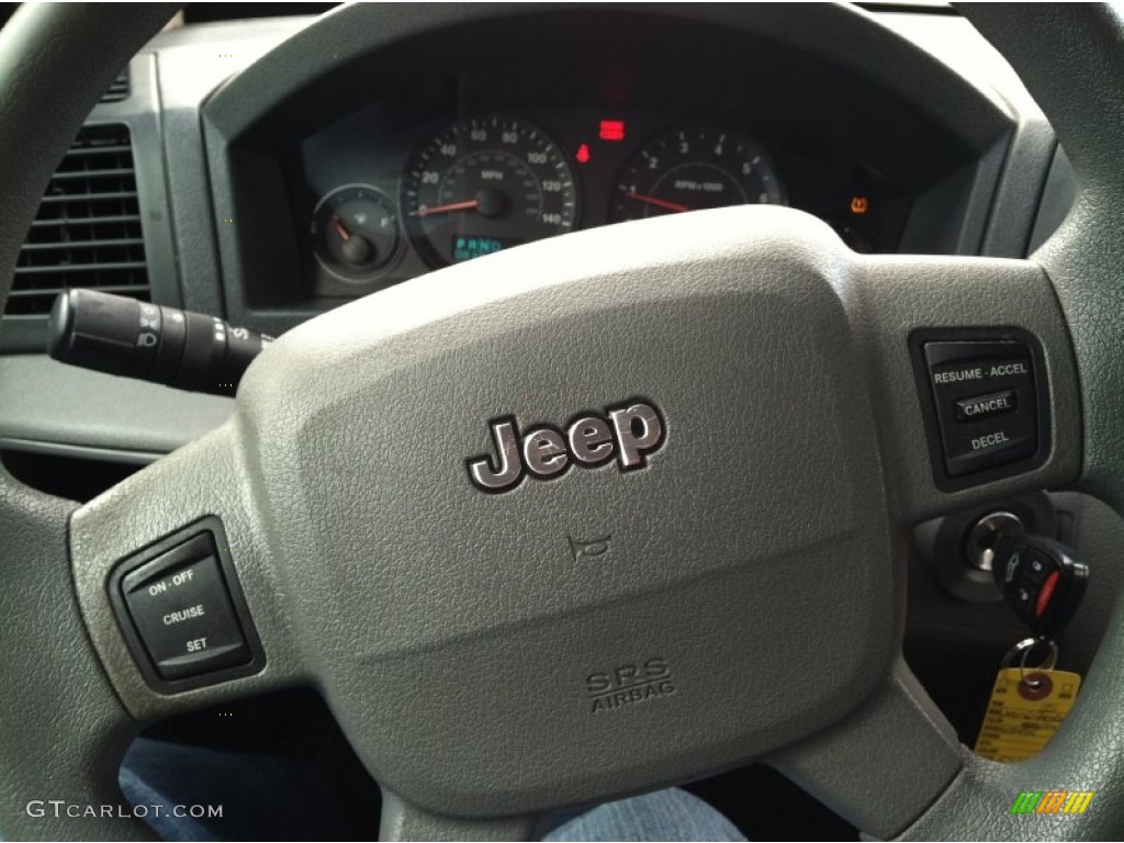 2005 Grand Cherokee Laredo 4x4 - Deep Beryl Green Pearl / Medium Slate Gray photo #13