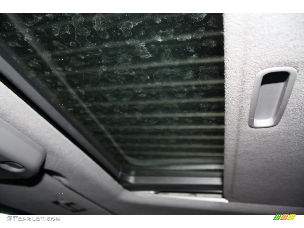 2001 QX4  - Titanium Metallic / Graphite photo #16