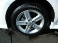 Super White - Camry SE Photo No. 10