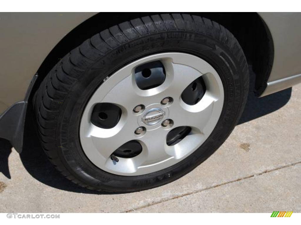 2004 Sentra 1.8 - Radium Gray / Taupe photo #10