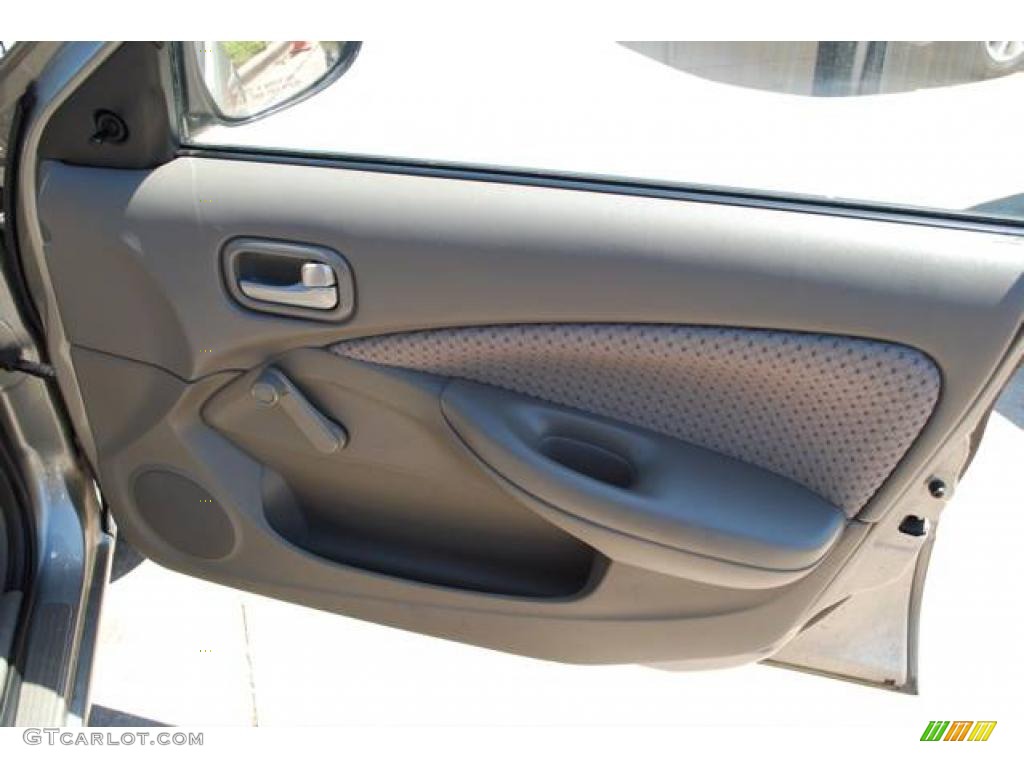 2004 Sentra 1.8 - Radium Gray / Taupe photo #16