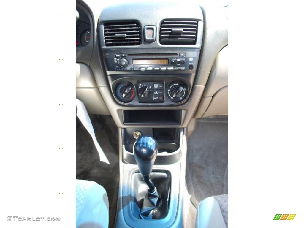 2004 Sentra 1.8 - Radium Gray / Taupe photo #21