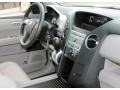 Taffeta White - Pilot LX 4WD Photo No. 3