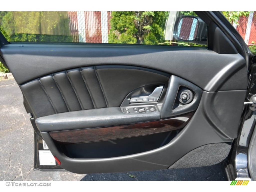2005 Maserati Quattroporte Standard Quattroporte Model Nero Door Panel Photo #76686115