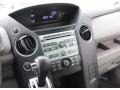 Taffeta White - Pilot LX 4WD Photo No. 13