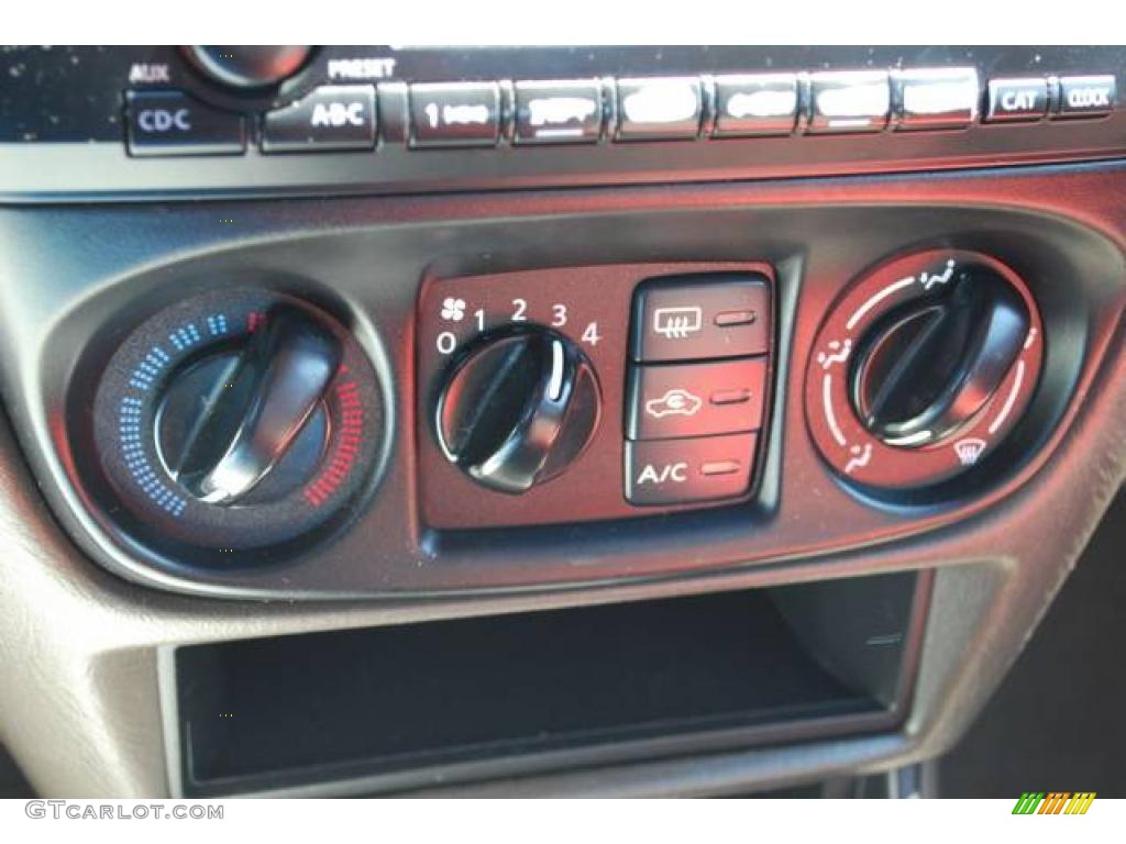 2004 Sentra 1.8 - Radium Gray / Taupe photo #31