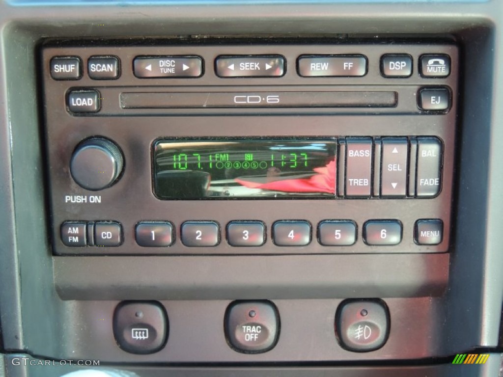 2003 Ford Mustang Cobra Coupe Audio System Photo #76686871