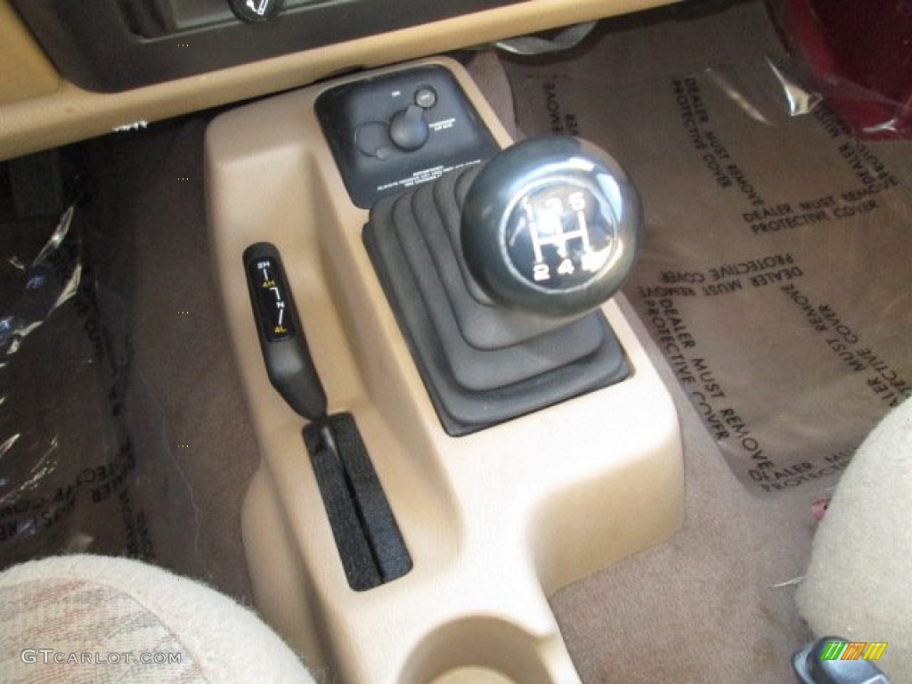 1999 Jeep Wrangler SE 4x4 Transmission Photos