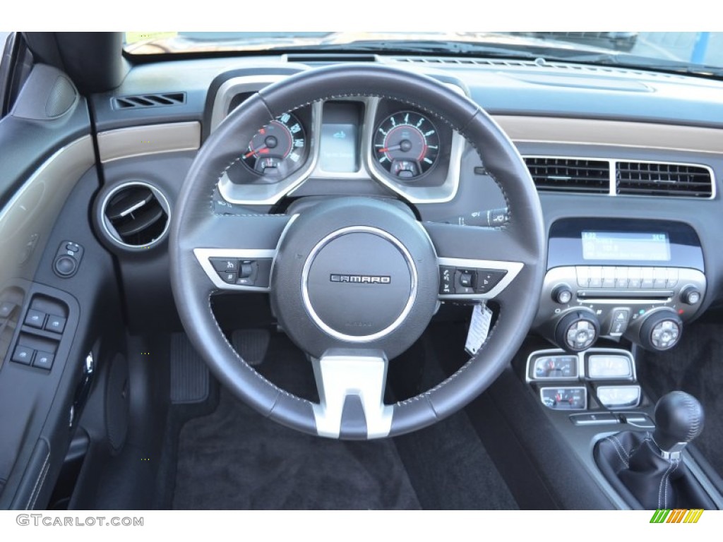 2011 Chevrolet Camaro LT/RS Convertible Beige Steering Wheel Photo #76689631
