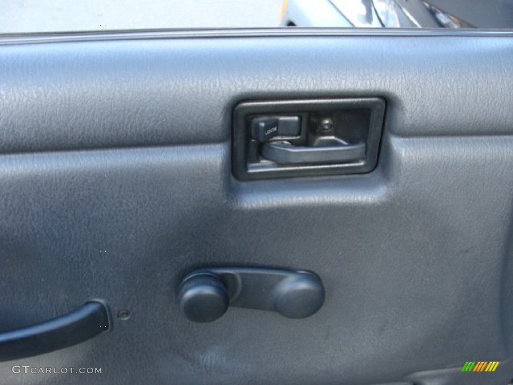 2004 Wrangler Sport 4x4 - Black / Dark Slate Gray photo #8