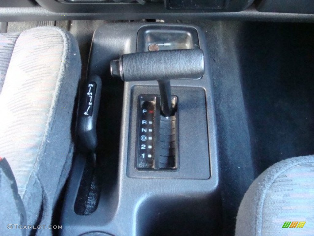 2004 Wrangler Sport 4x4 - Black / Dark Slate Gray photo #14