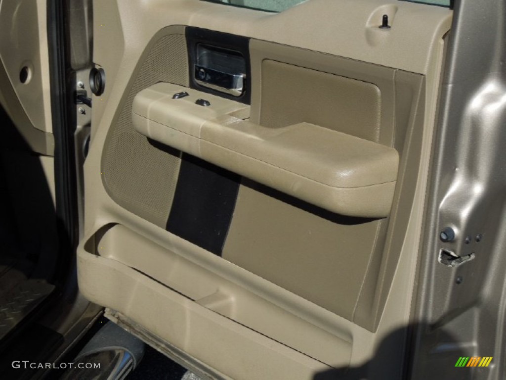 2004 F150 XLT Regular Cab - Arizona Beige Metallic / Tan photo #20