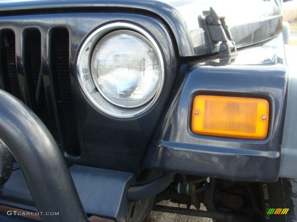 2004 Wrangler Sport 4x4 - Black / Dark Slate Gray photo #24