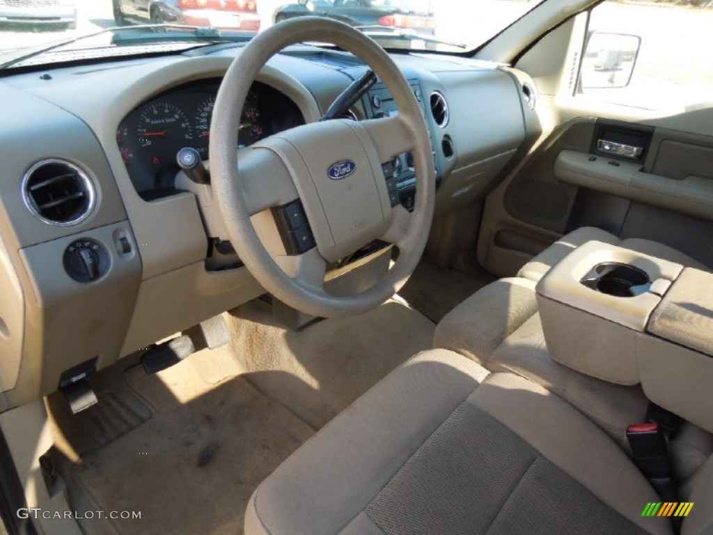 2004 F150 XLT Regular Cab - Arizona Beige Metallic / Tan photo #23