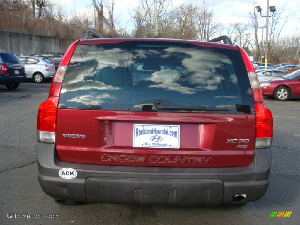 2004 XC70 AWD - Ruby Red Metallic / Beige/Light Sand photo #5
