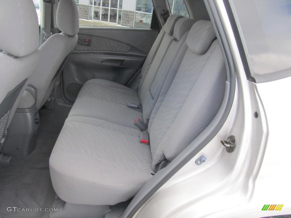 2005 Hyundai Tucson GL 4WD Rear Seat Photos
