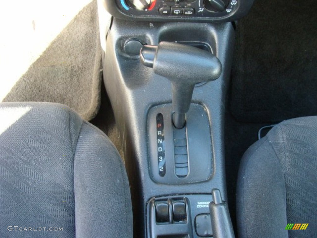 2002 S Series SC2 Coupe - Silver / Black photo #14