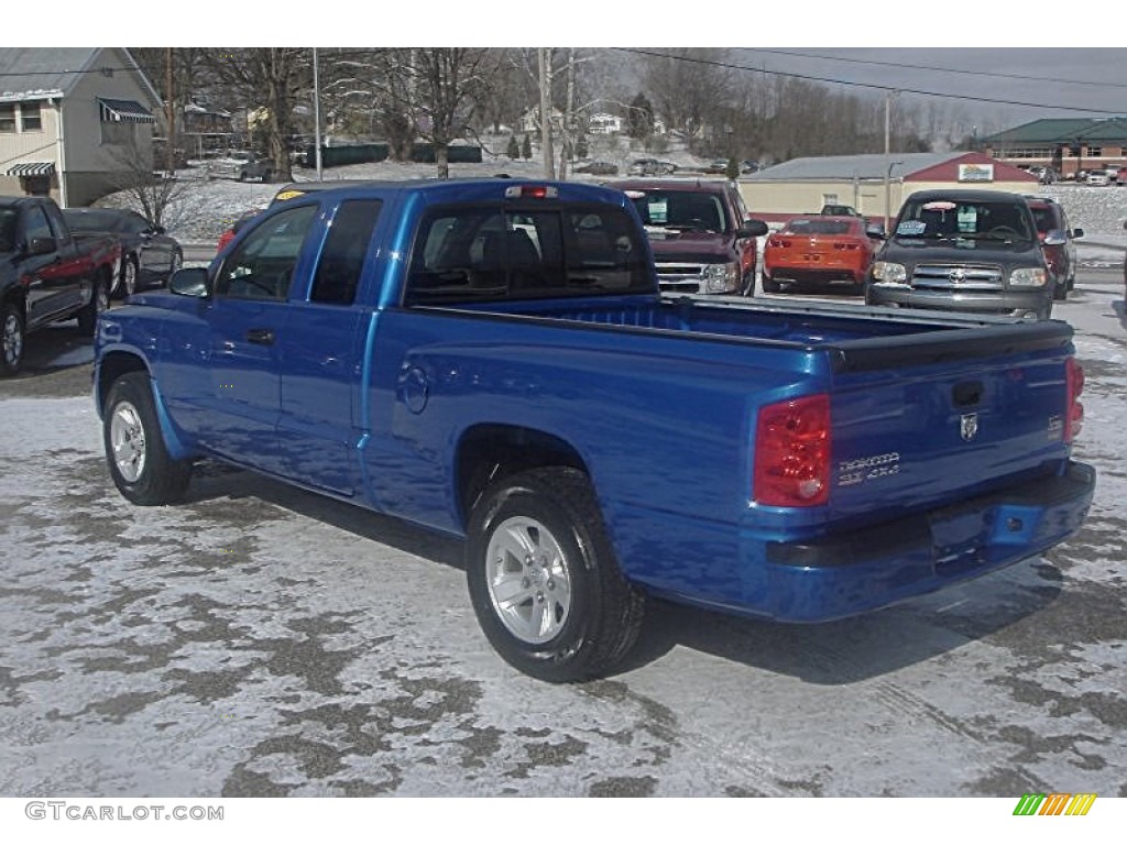 2008 Dakota SLT Extended Cab 4x4 - Electric Blue Pearl / Dark Slate Gray/Medium Slate Gray photo #2