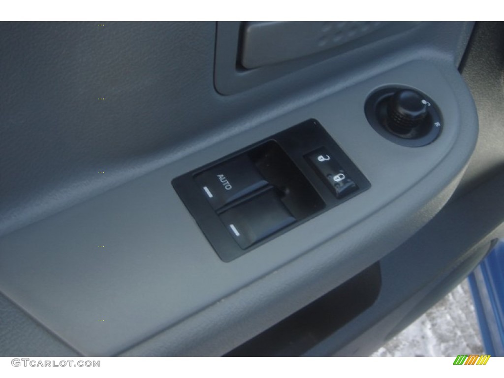 2008 Dakota SLT Extended Cab 4x4 - Electric Blue Pearl / Dark Slate Gray/Medium Slate Gray photo #27