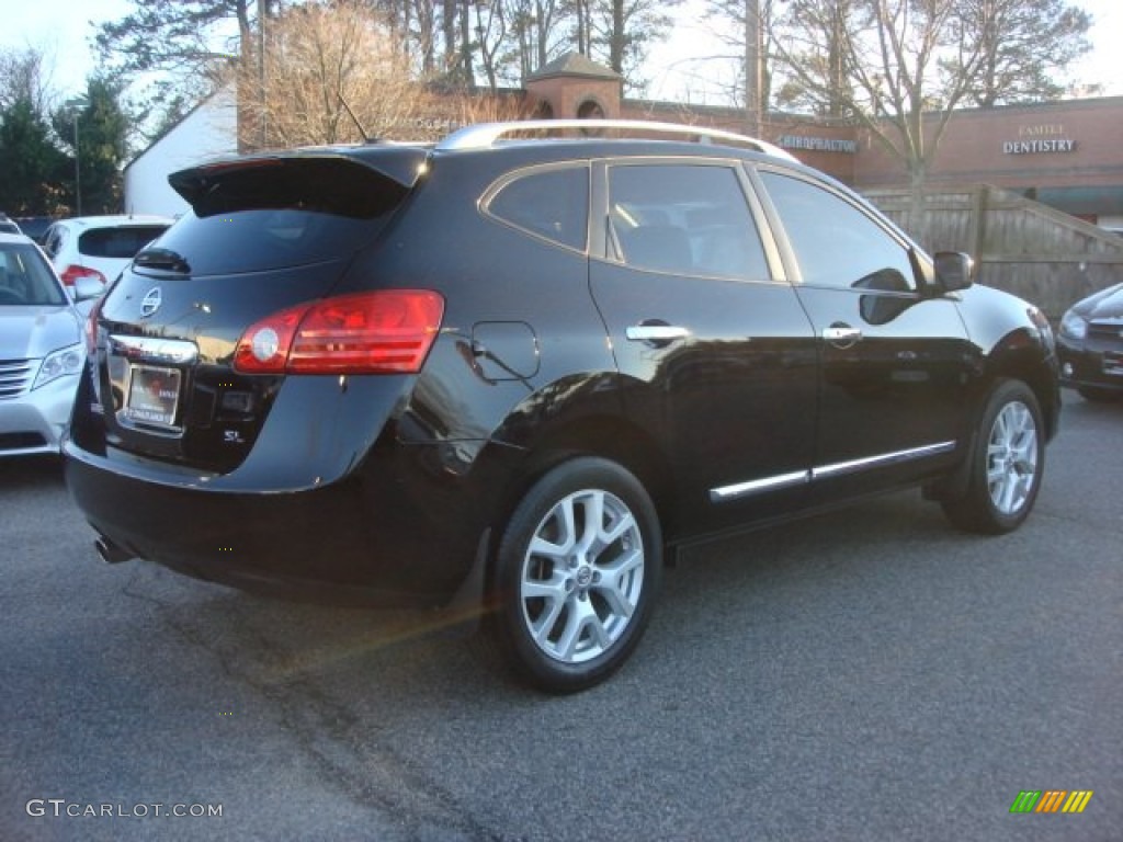 2011 Rogue SL - Wicked Black / Black photo #4