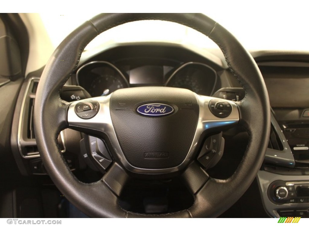 2012 Ford Focus Titanium Sedan Charcoal Black Leather Steering Wheel Photo #76696117