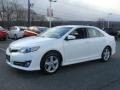 Super White - Camry SE Photo No. 3