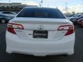 Super White - Camry SE Photo No. 5