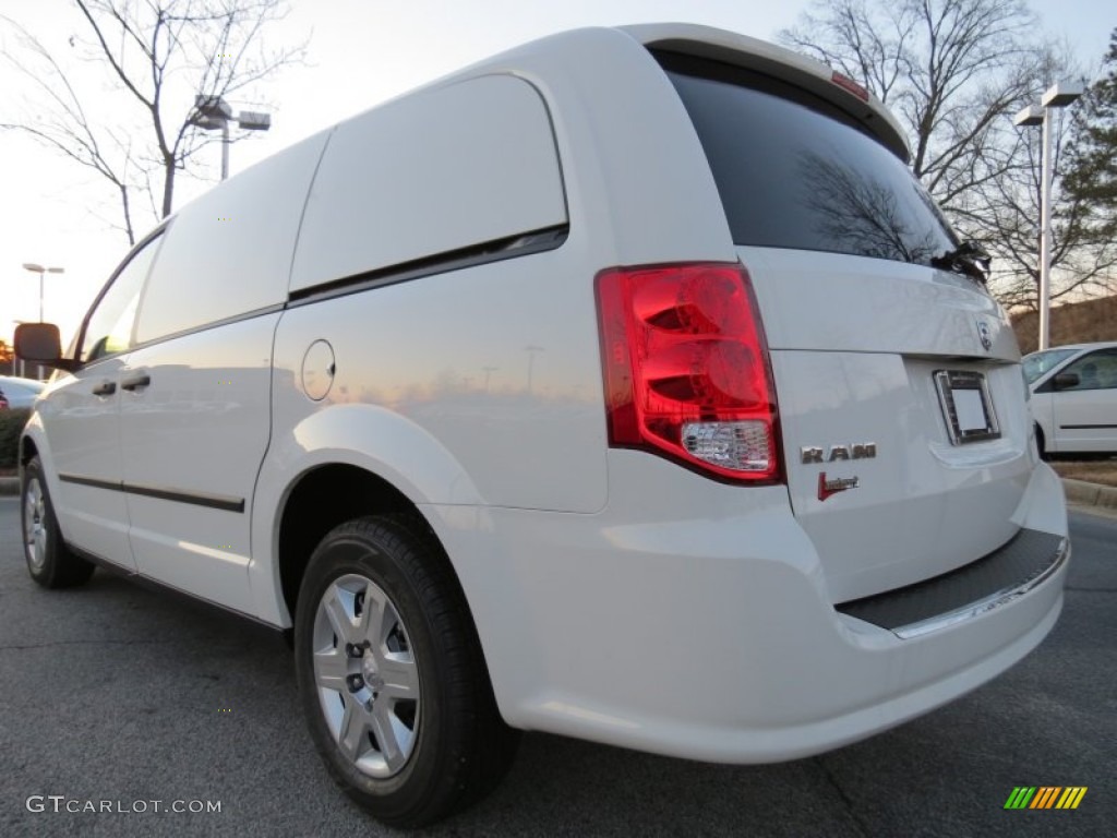 2013 C/V Tradesman - Stone White / Black/Light Graystone photo #2