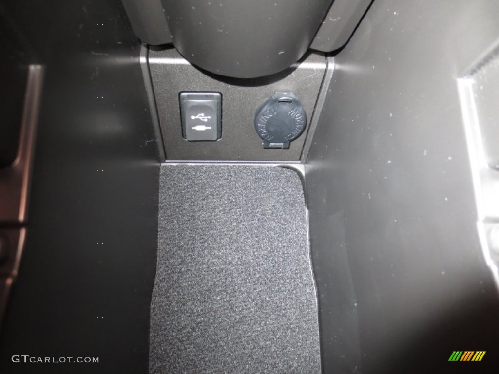 2012 Prius Plug-in Hybrid Advanced - Blizzard White Pearl / Dark Gray photo #36