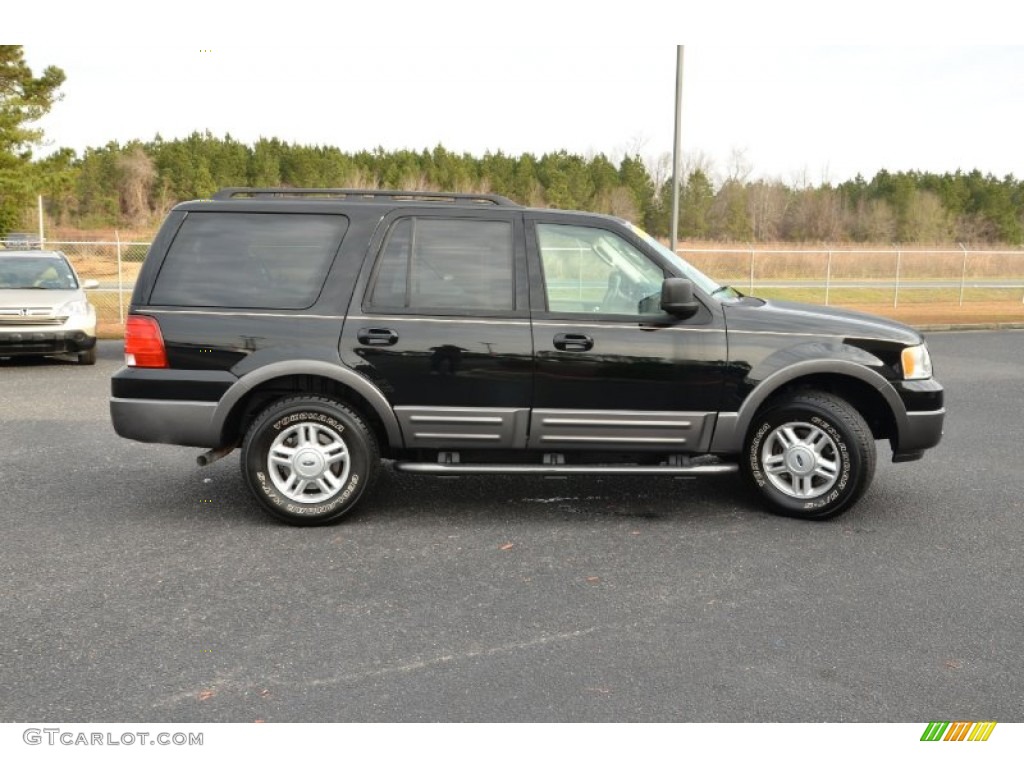 Black Clearcoat 2005 Ford Expedition XLT Exterior Photo #76698520