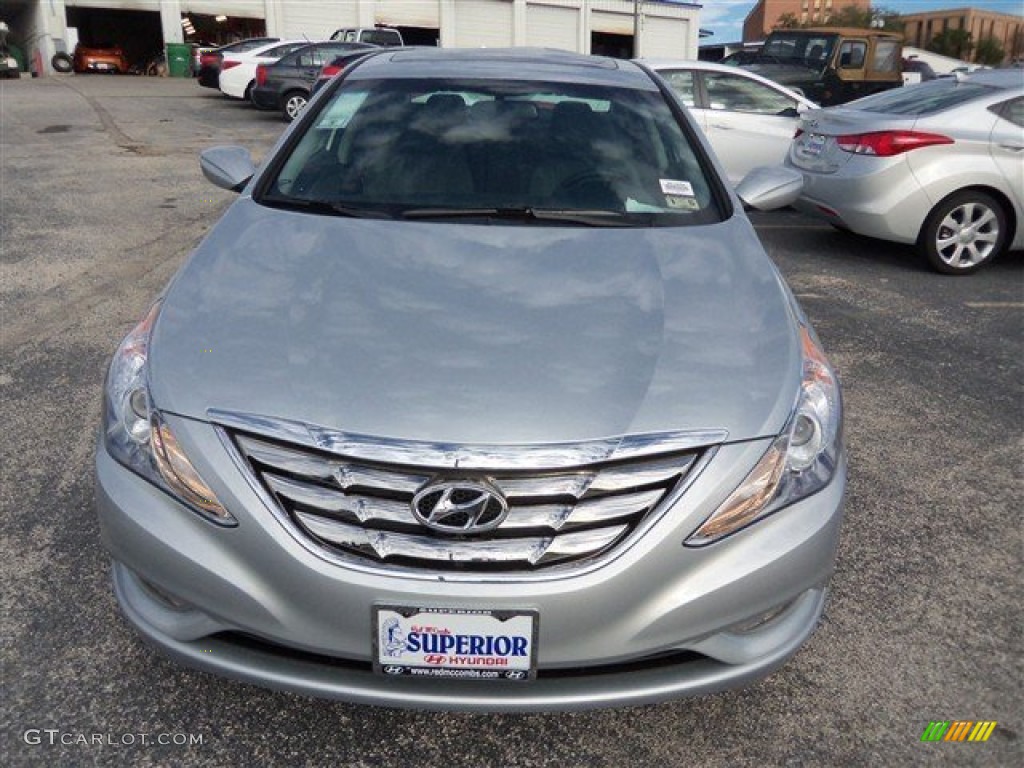 2013 Sonata SE - Radiant Silver / Gray photo #1