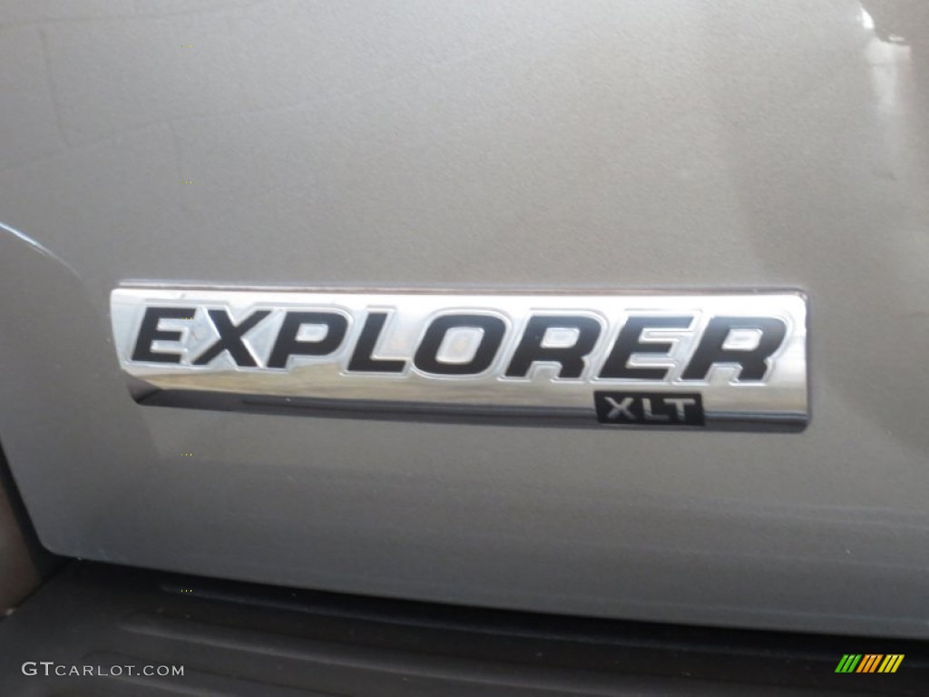 2006 Explorer XLT 4x4 - Mineral Grey Metallic / Camel photo #9