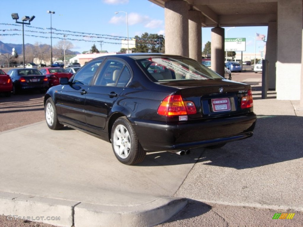 2002 3 Series 325xi Sedan - Jet Black / Sand photo #9