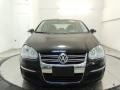 Black - Jetta SE Sedan Photo No. 2
