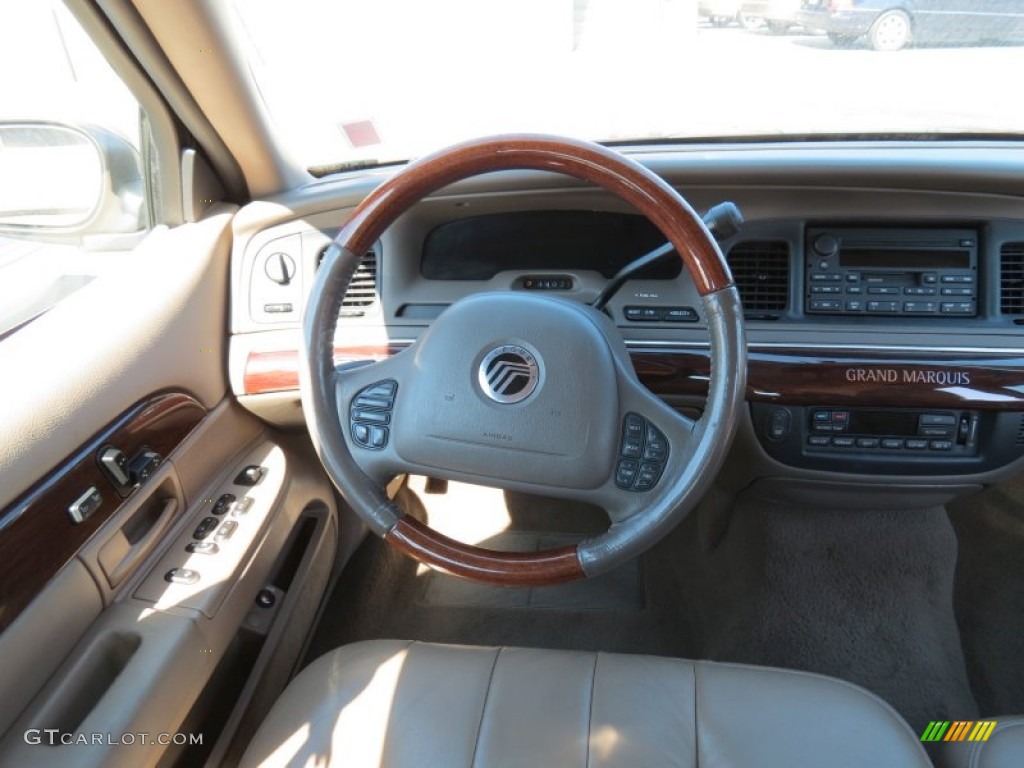 2004 Grand Marquis LS - Arizona Beige Metallic / Medium Parchment photo #11