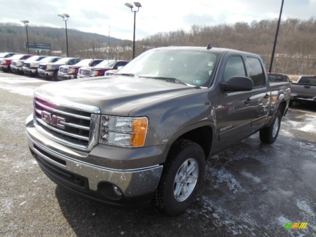 2013 Sierra 1500 SLE Crew Cab 4x4 - Mocha Steel Metallic / Ebony photo #2