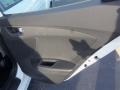 Century White - Veloster  Photo No. 15