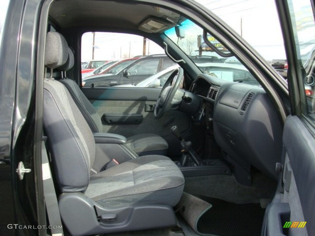 1999 Tacoma Regular Cab 4x4 - Black Metallic / Gray photo #8