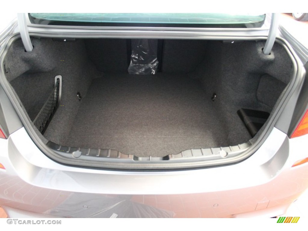 2013 BMW M5 Sedan Trunk Photo #76723946