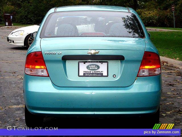 2005 Aveo LT Sedan - Aqua Metallic / Gray photo #24