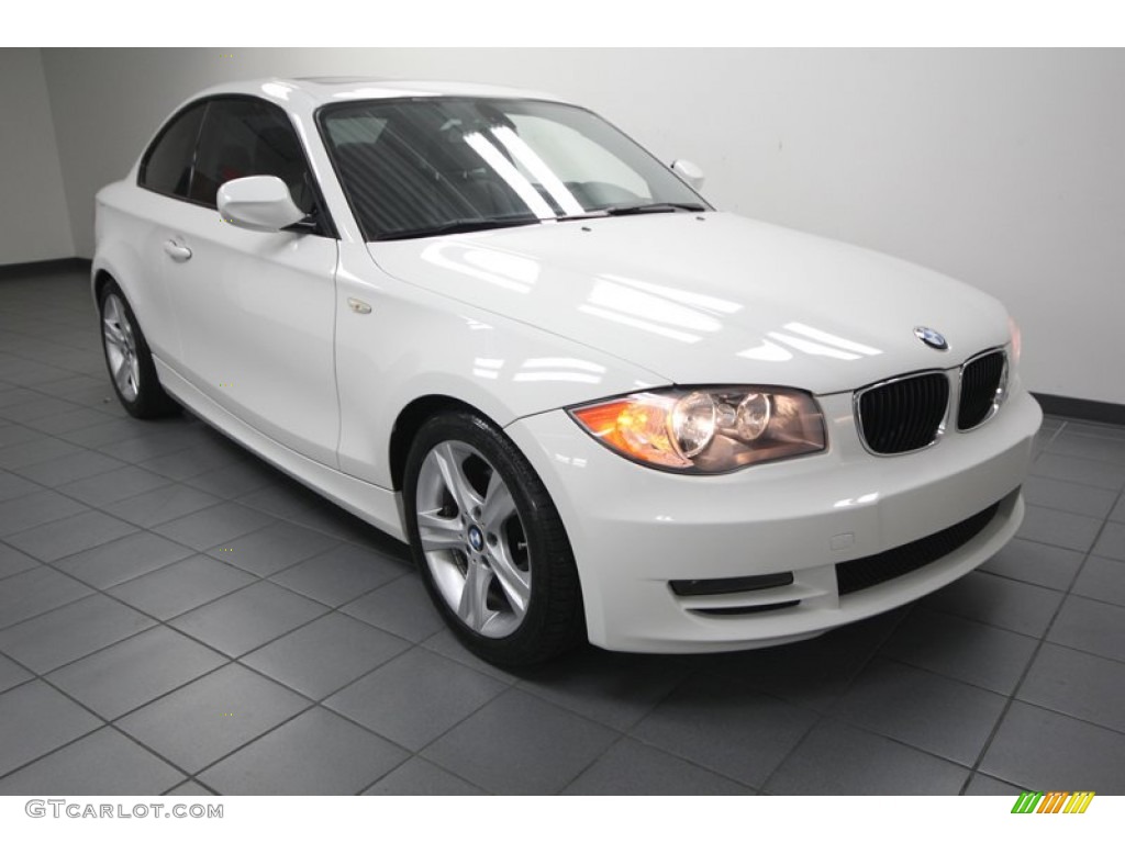2010 1 Series 128i Coupe - Alpine White / Black photo #1