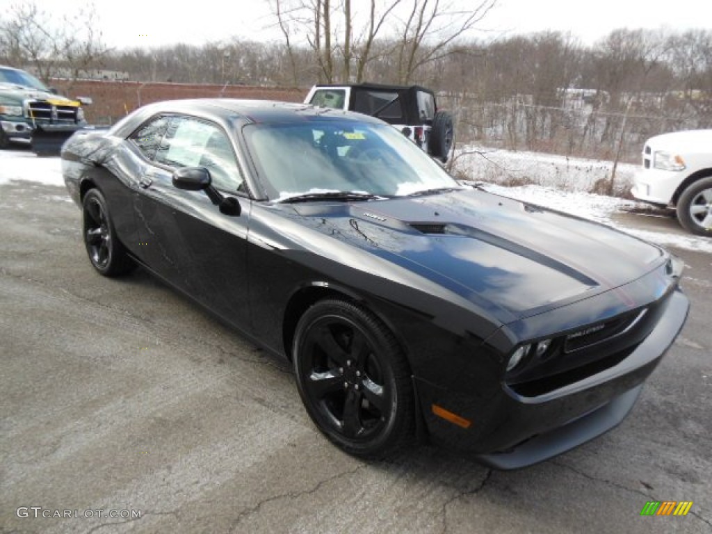 2013 Challenger R/T Plus Blacktop - Pitch Black / Dark Slate Gray photo #4