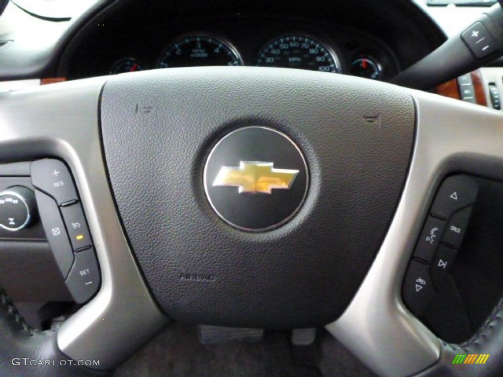 2013 Suburban LT 4x4 - Crystal Red Tintcoat / Ebony photo #18